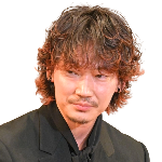 綾野剛さんの画像