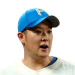 齋藤友貴哉投手の画像